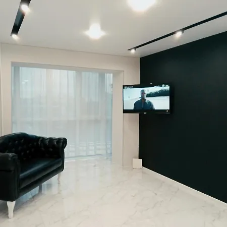 Vip Апартаменты. Центр, Проспект Мира 35 Кривой Рог Экстерьер фото