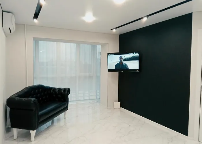 Vip Апартаменты. Центр, Проспект Мира 35